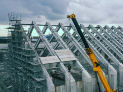 Precast Concrete vs. Site-Cast Concrete: What’s the Difference?